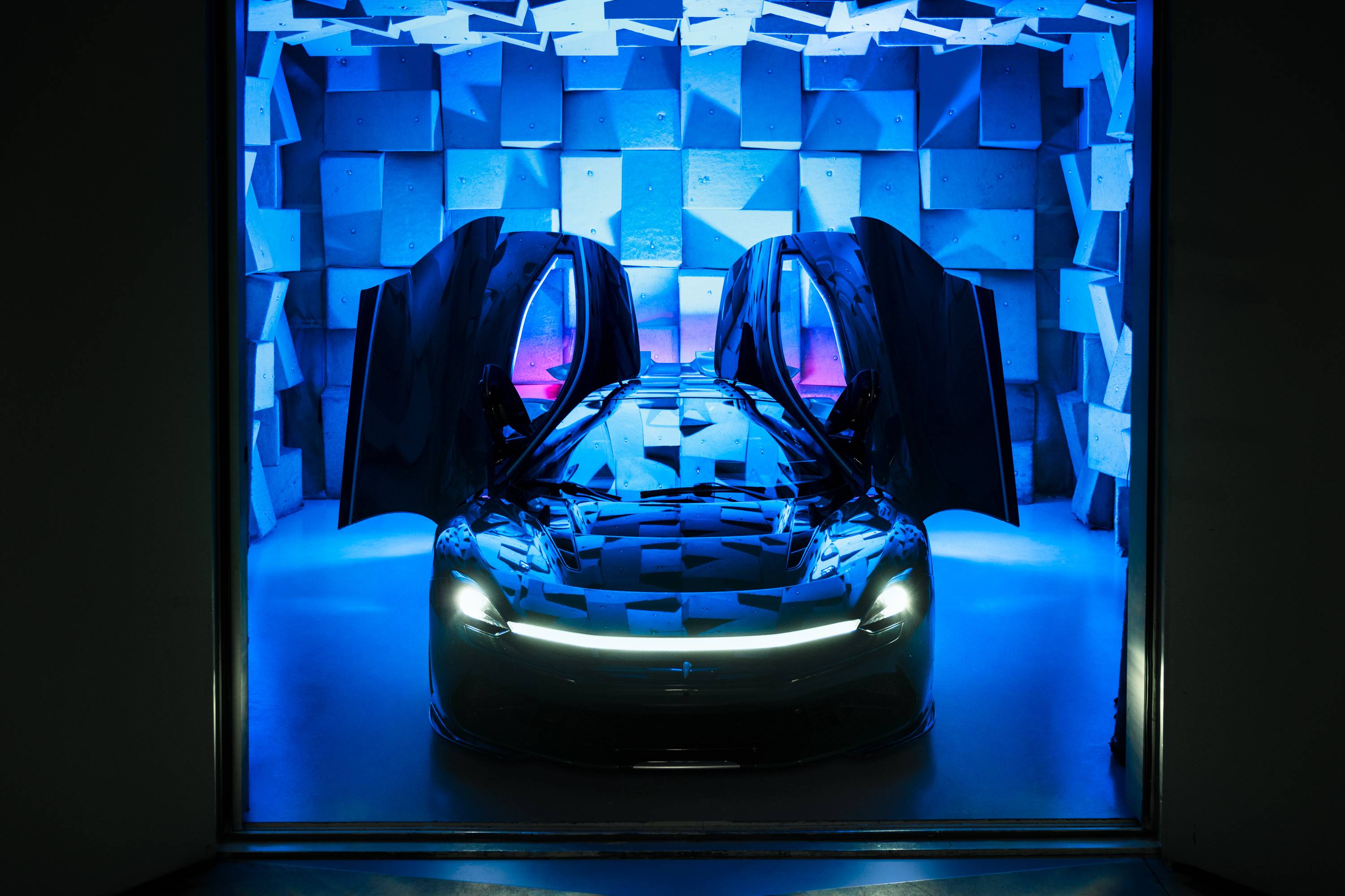 Automobili Pininfarina Battista Sound 01_1